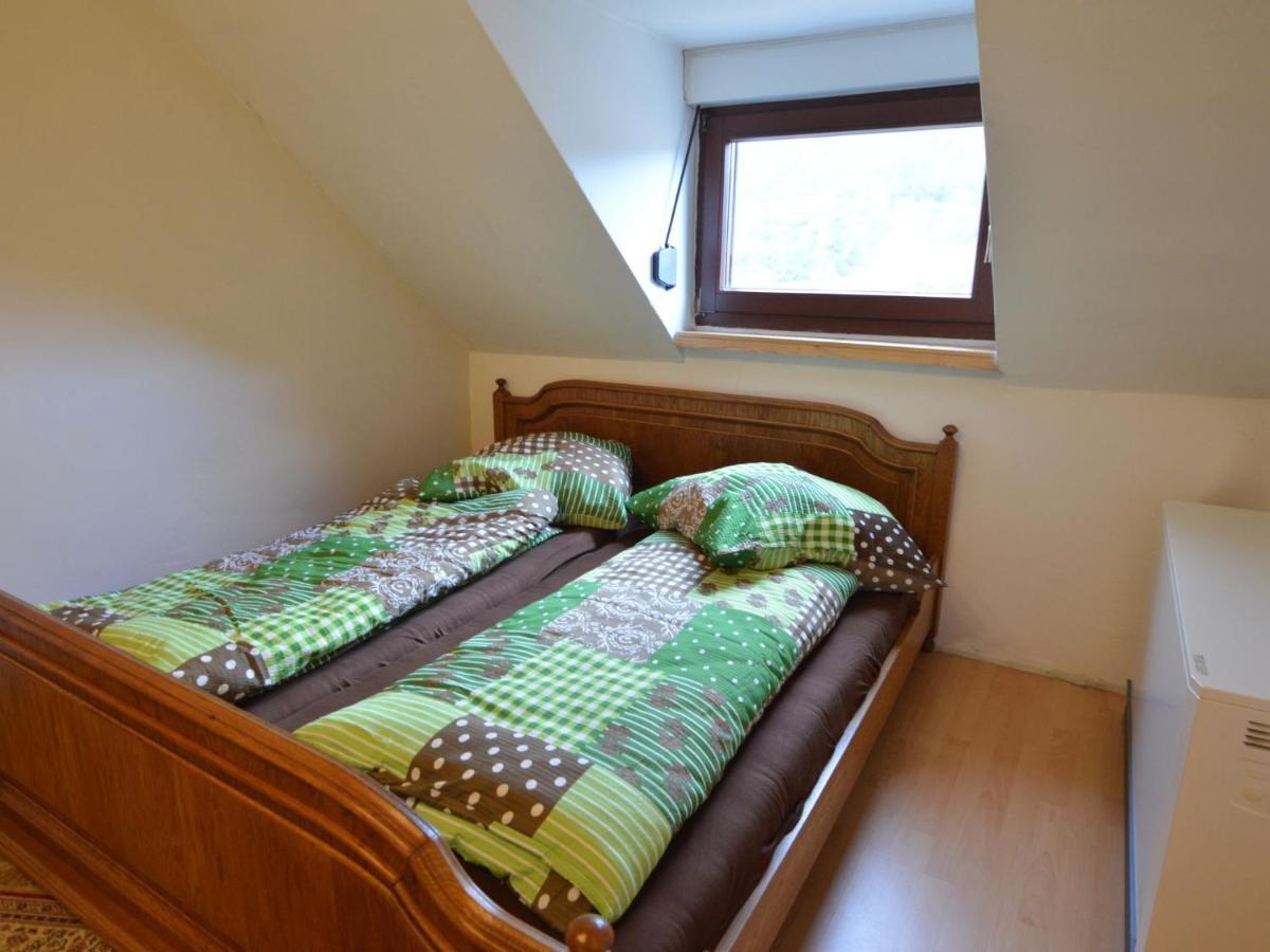 Charming Holiday Home in Neumagen Dhron near Moezel Buitenkant foto