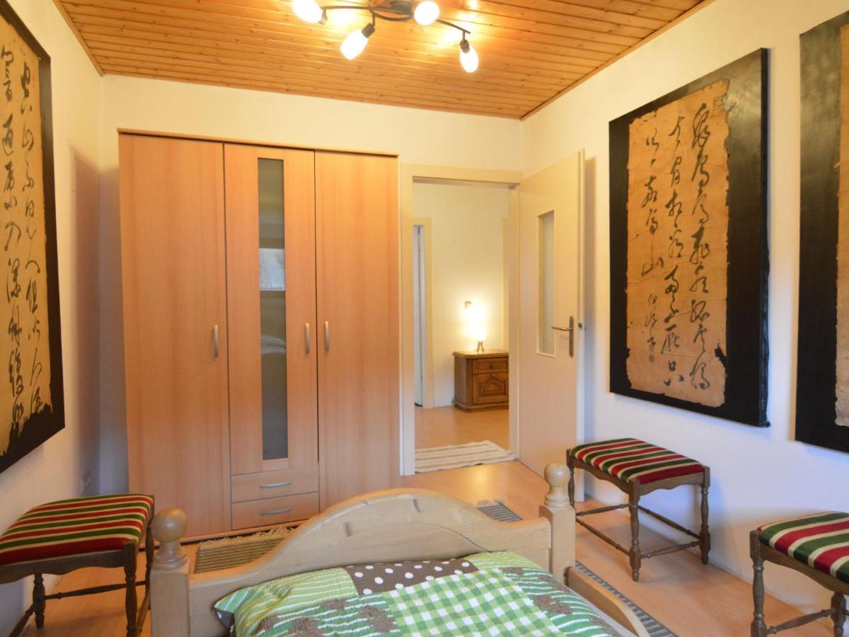 Charming Holiday Home in Neumagen Dhron near Moezel Buitenkant foto