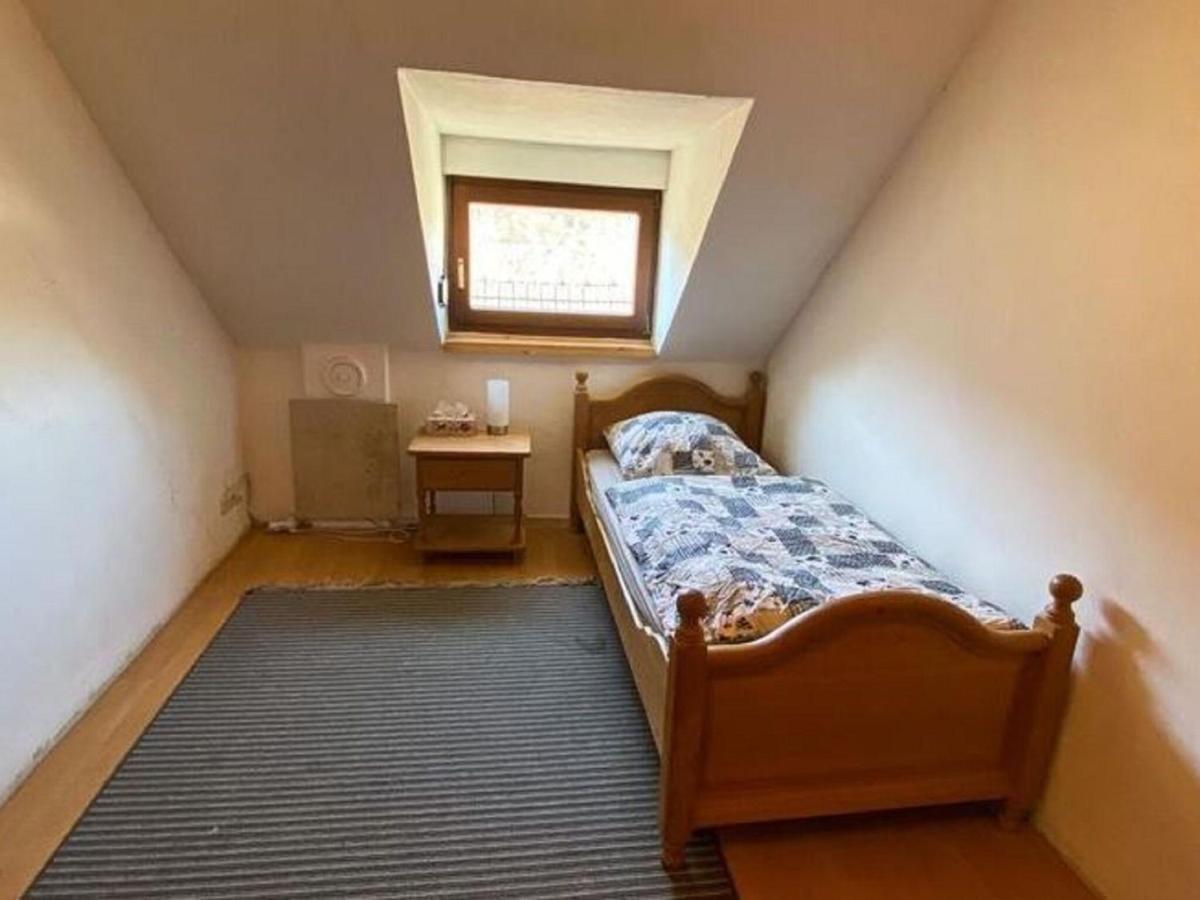 Charming Holiday Home in Neumagen Dhron near Moezel Buitenkant foto